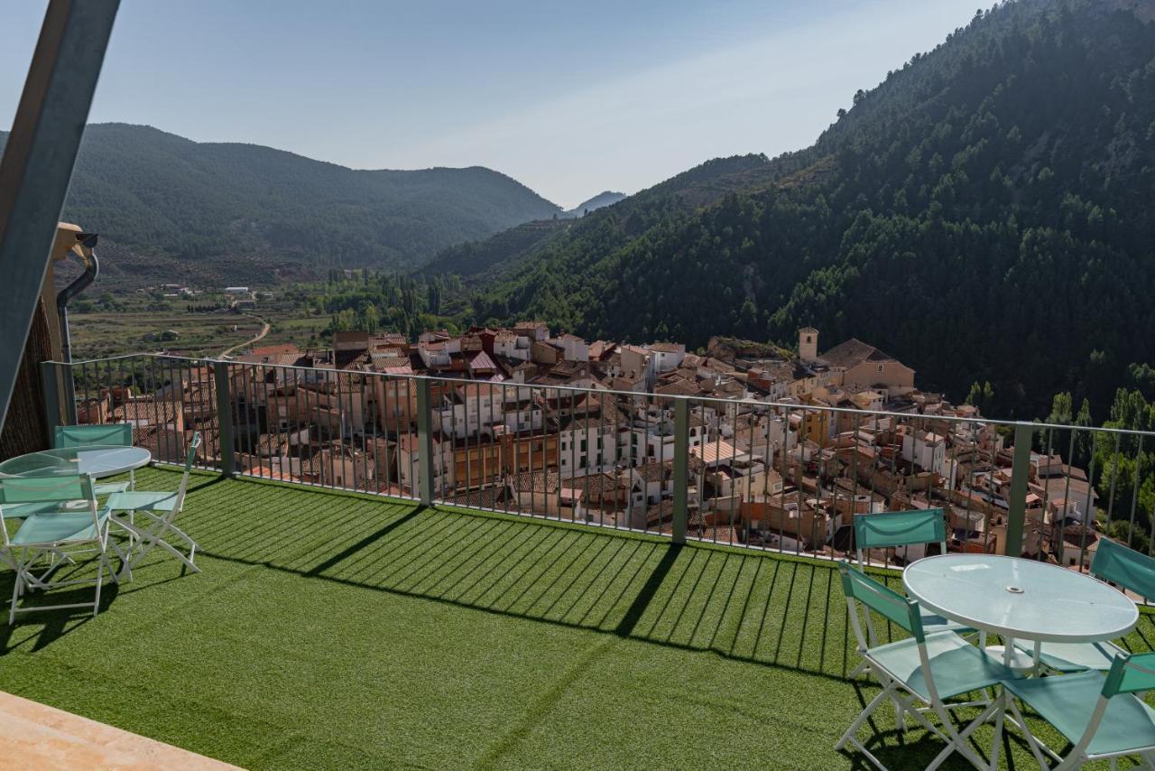 Domus Lapidis - El Taller Bogarra Bagian luar foto